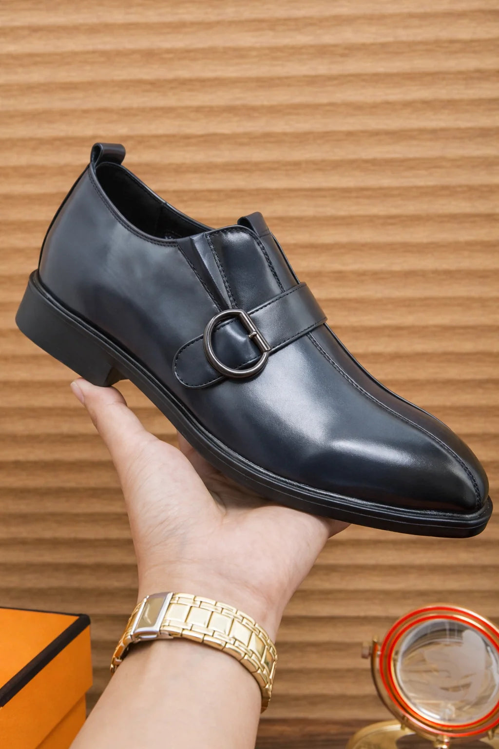 Sovereign Buckle Shoes