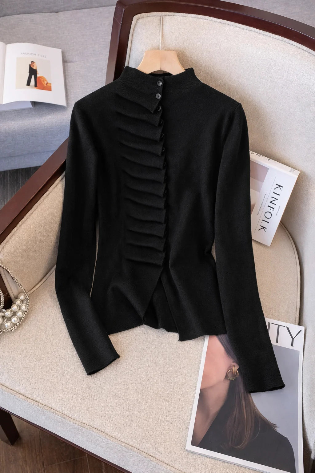 Half Turtleneck Pleated Knit