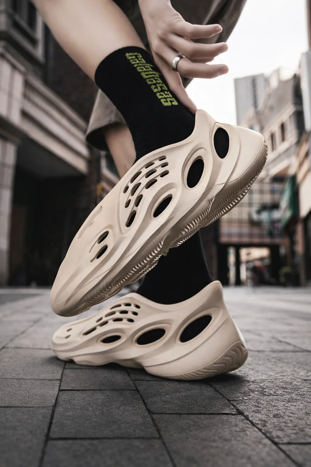 CocoVent Beach Sandals